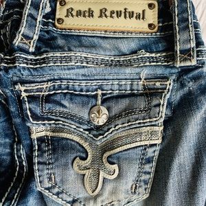 Skinny denim super cute pants